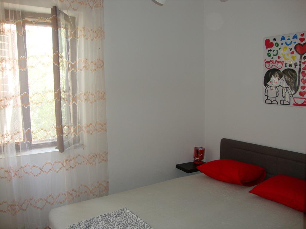 Apartments Boljat Supetar Oda fotoğraf