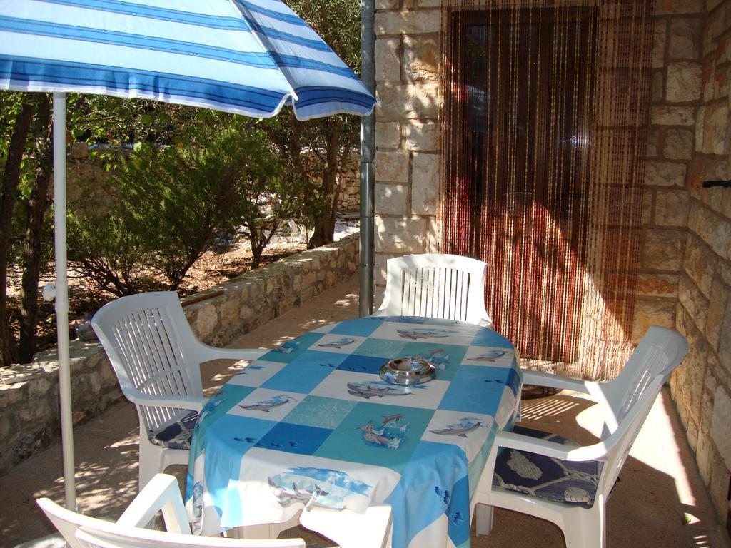 Apartments Boljat Supetar Oda fotoğraf